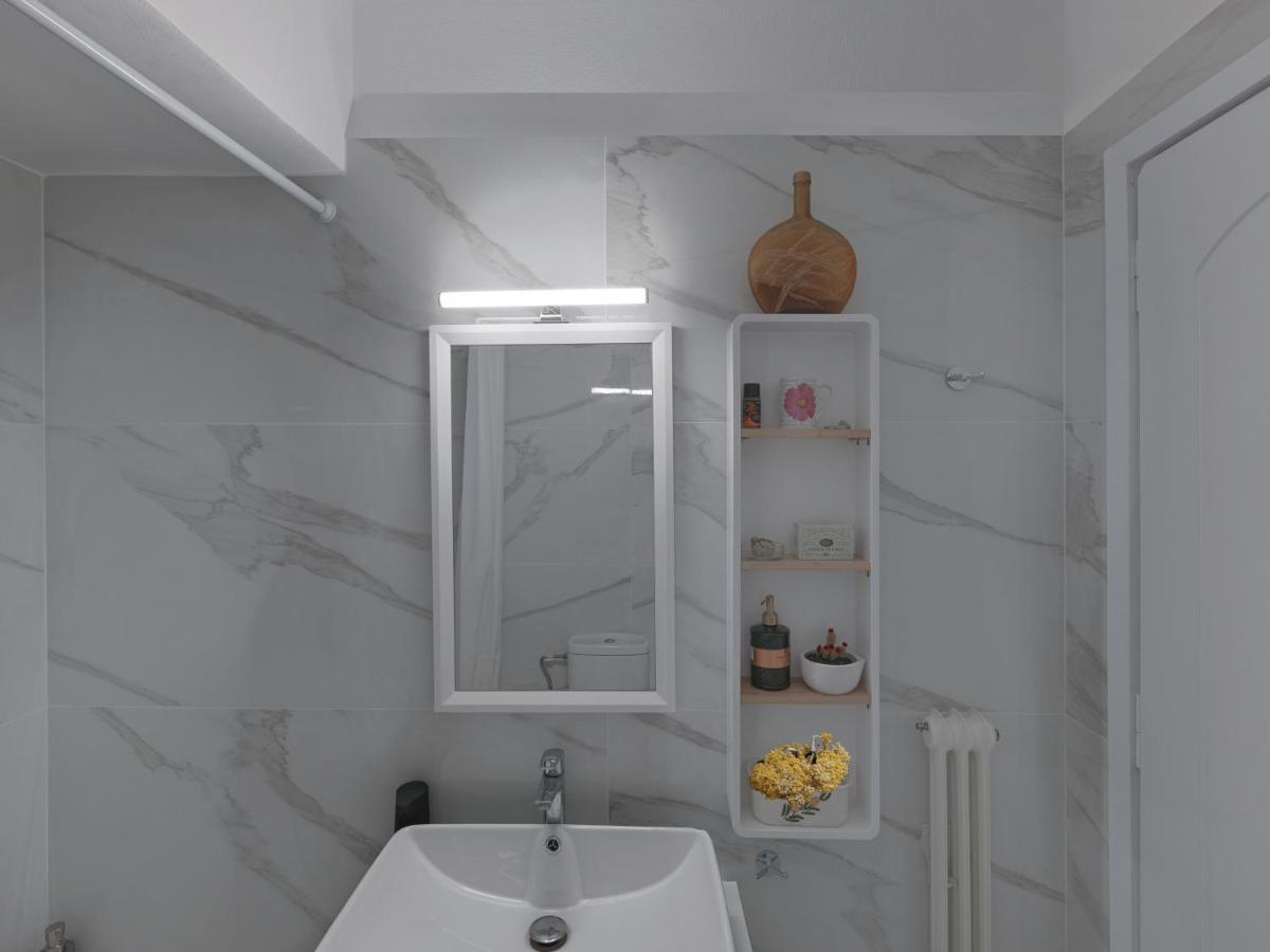 Varkiza Sea View Apartment Vári Esterno foto